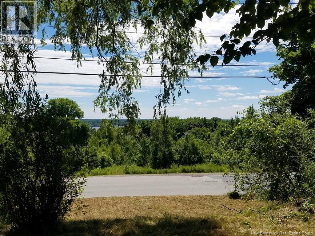 215 Gladstone Avenue, Miramichi, New Brunswick  E1V 1E7 - Photo 7 - NB135325