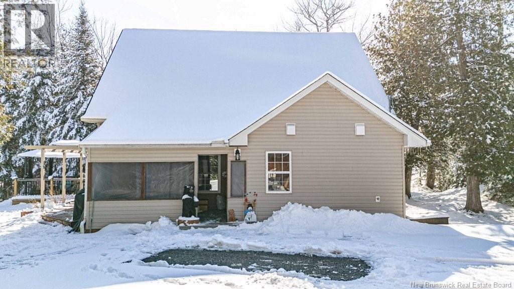 97 Lakeview Avenue, Charters Settlement, New Brunswick  E3C 1W7 - Photo 4 - NB135024