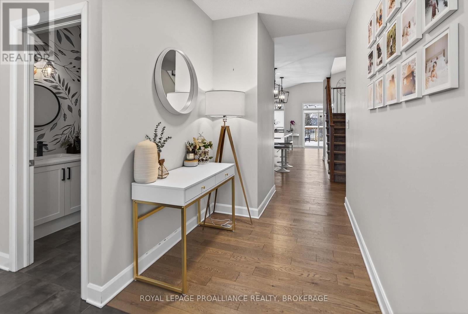 680 Halloway Drive, Kingston, Ontario  K7K 0H4 - Photo 5 - X12902380