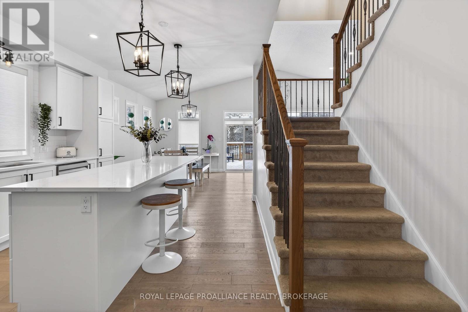 680 Halloway Drive, Kingston, Ontario  K7K 0H4 - Photo 7 - X12902380