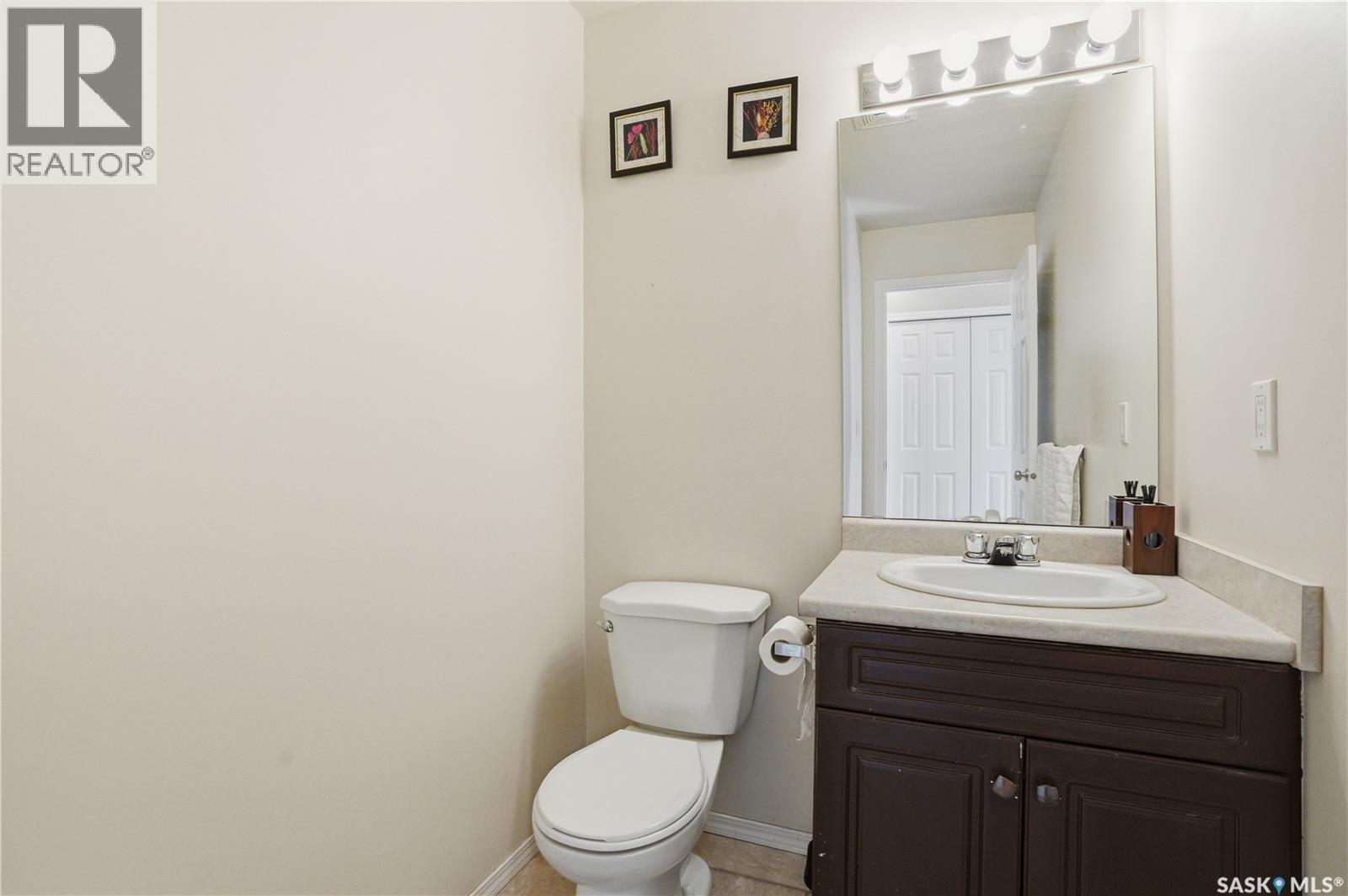 32 135 Pawlychenko Lane, Saskatoon, Saskatchewan  S7V 1K2 - Photo 11 - SK030849