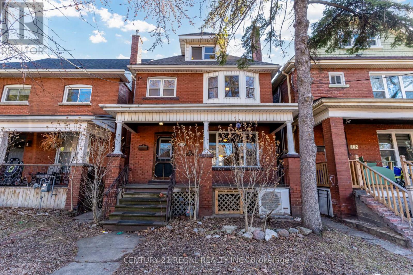 184 MAPLEWOOD AVENUE, Hamilton (Blakeley)