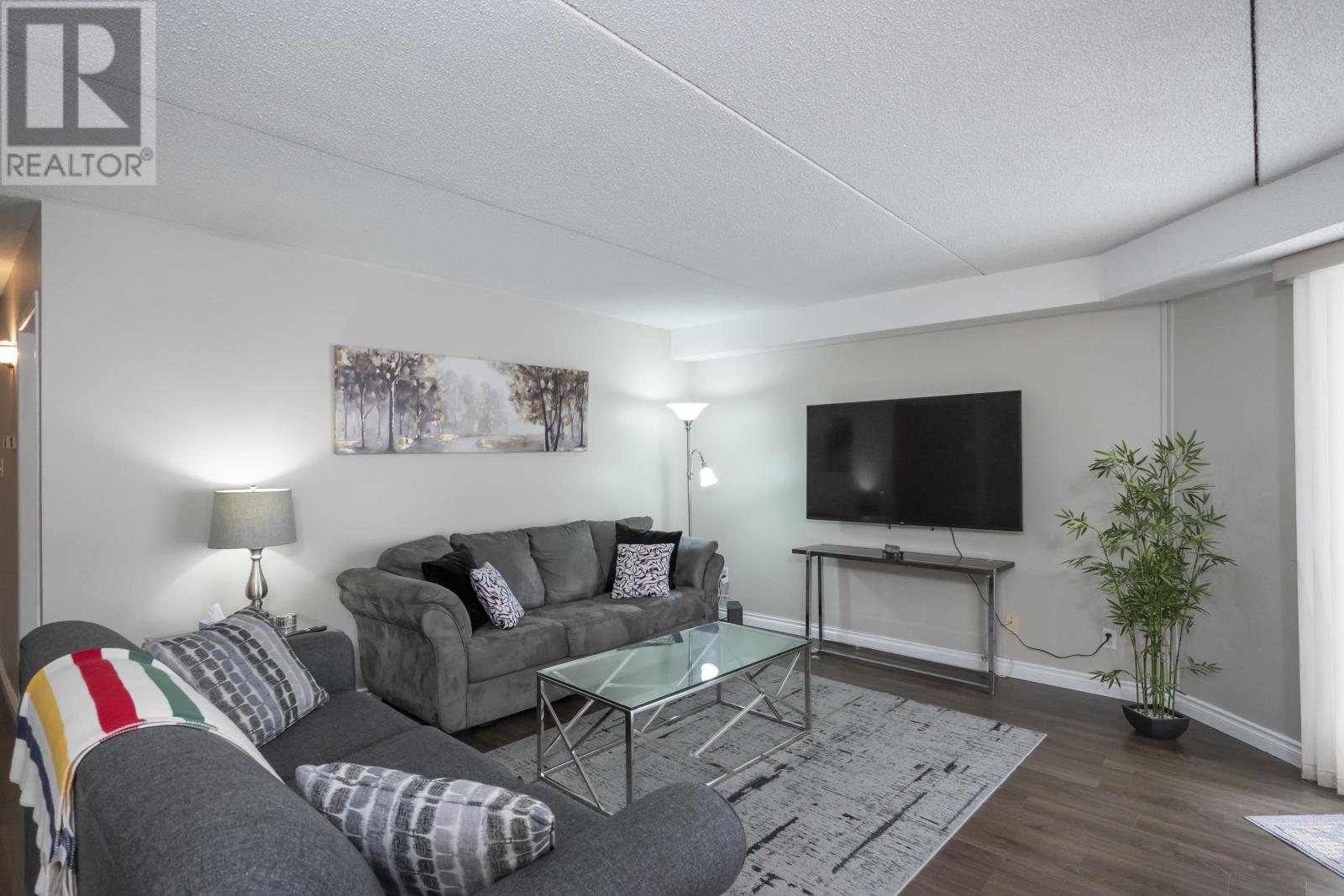 #304 1703 Victoria Ave, Thunder Bay, Ontario  P7C 1C8 - Photo 17 - TB2600486