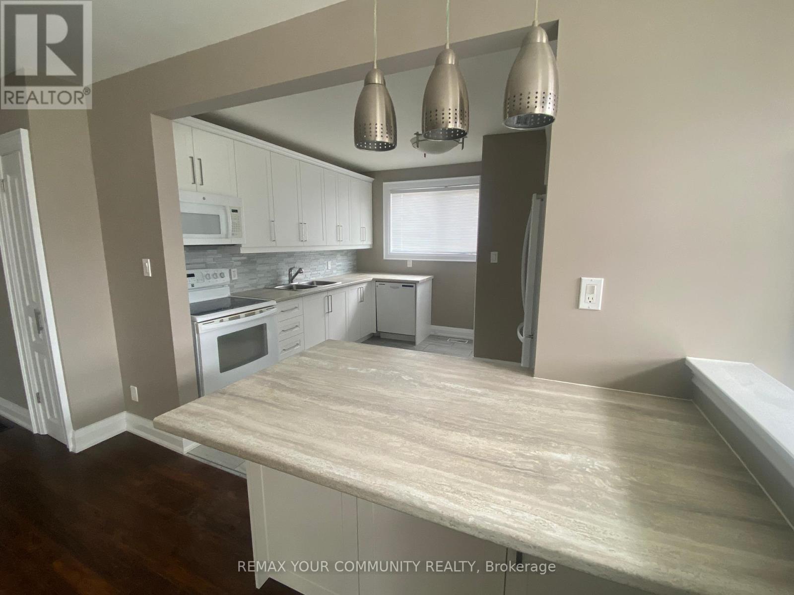 Main - 253 Alsace Road, Richmond Hill, Ontario  L4C 2W9 - Photo 21 - N12894600