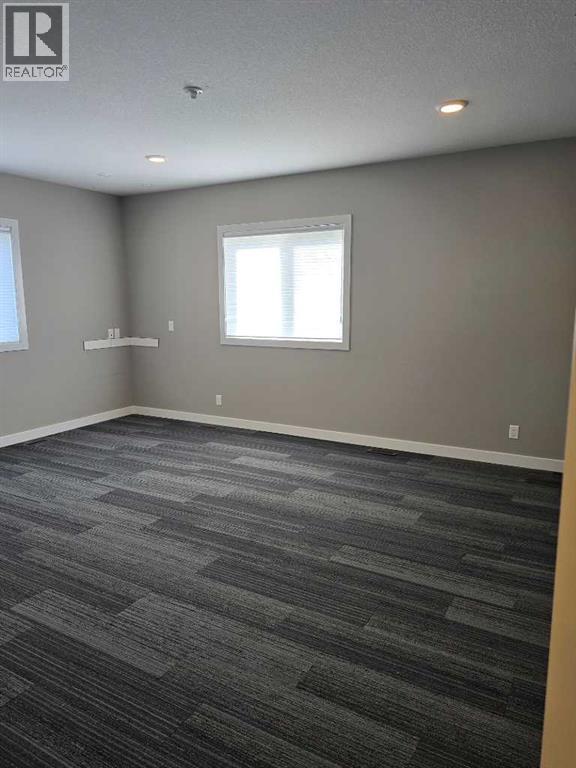 110 Pelican Place, Sylvan Lake, Alberta  T4S 1K2 - Photo 9 - A2266264