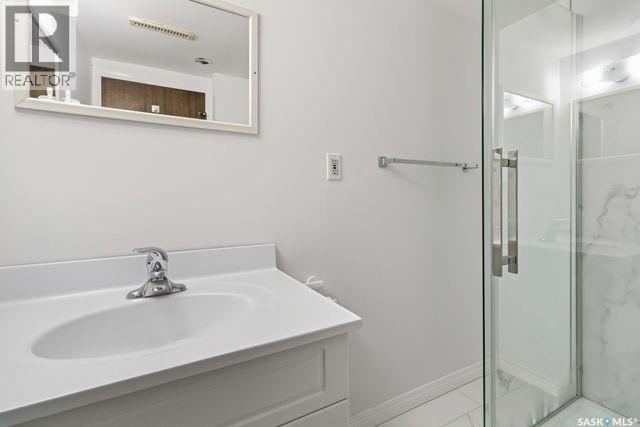 706 East Drive, Saskatoon, Saskatchewan  S7J 2X7 - Photo 20 - SK030811