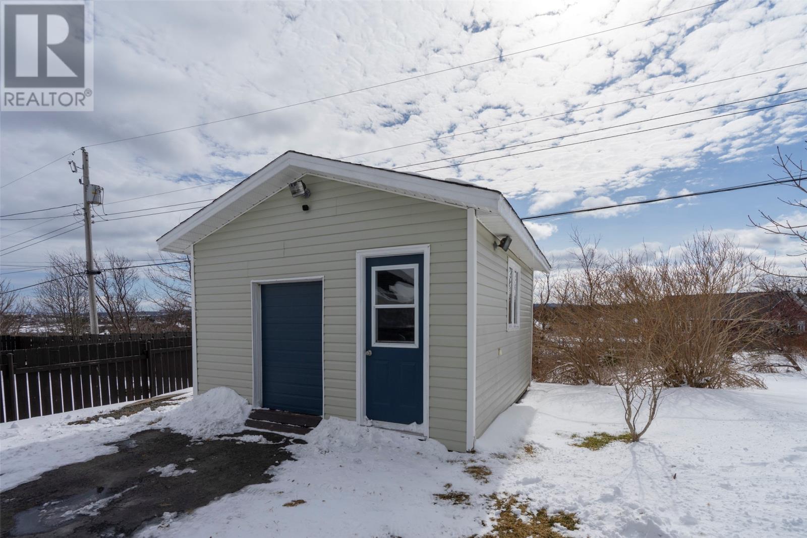 27 Badcock Boulevard, Bay Roberts, Newfoundland & Labrador A0A 1G0 - Photo 4 - 1295263