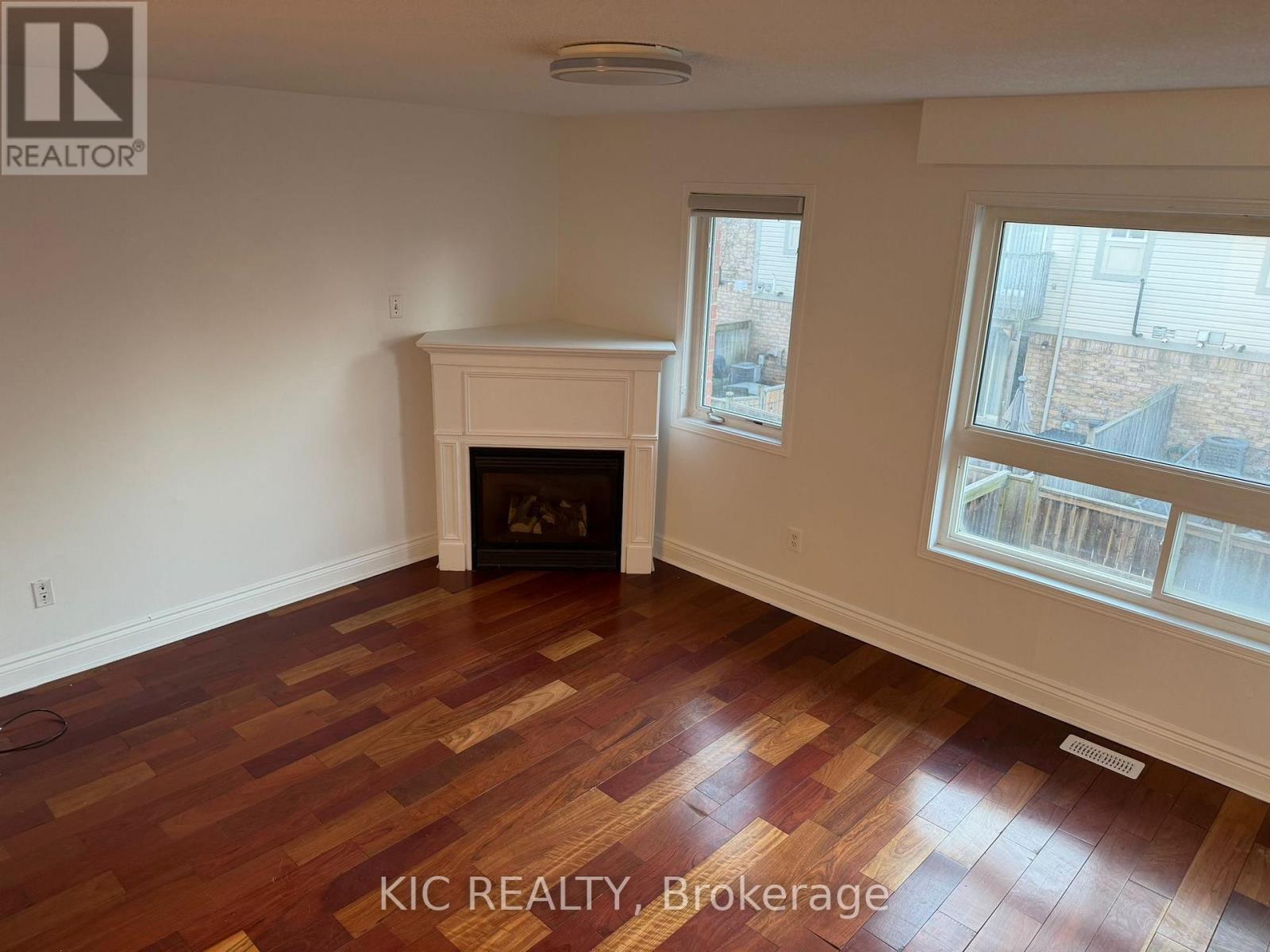 8 Ventura Lane, Ajax (Central), Ontario  L1T 0C4 - Photo 3 - E12821574