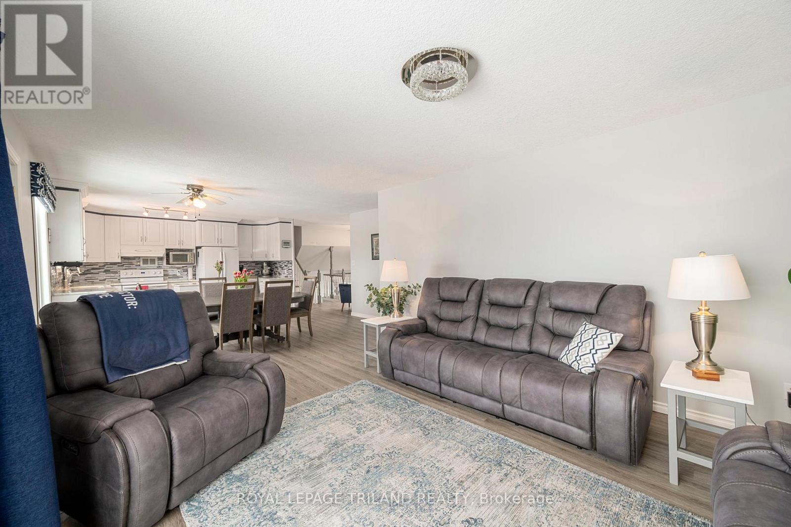 88650 Hilltop Lane, Malahide, Ontario  N5H 0B1 - Photo 14 - X12809670