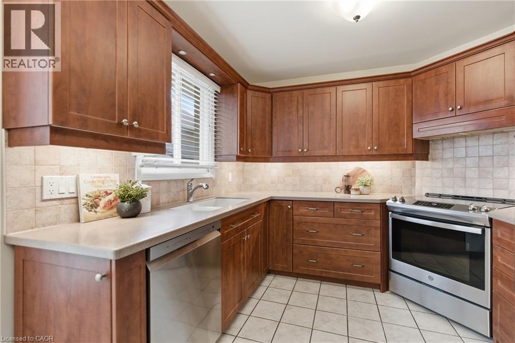 3 Elderwood Drive, St. Catharines, Ontario  L2S 3E9 - Photo 16 - 40813663