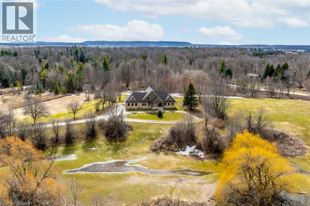 8656 Esquesing Line, Milton, Ontario  L9T 9E2 - Photo 2 - 40811029