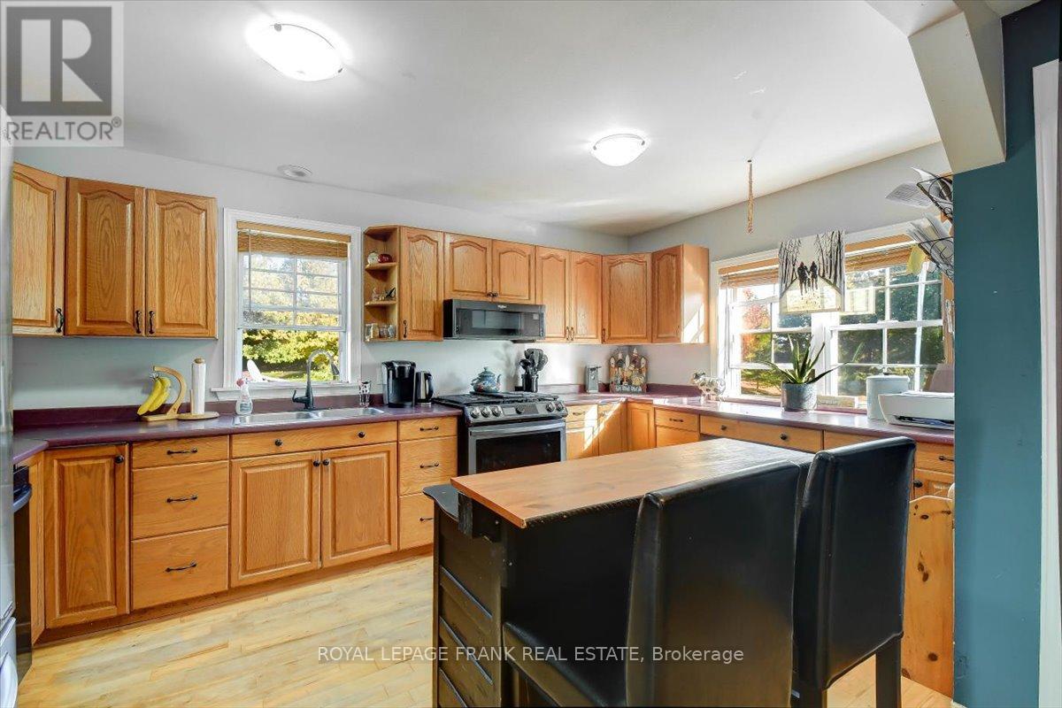 2374 Indian River Line, Otonabee-South Monaghan, Ontario  K0L 2B0 - Photo 10 - X12902510