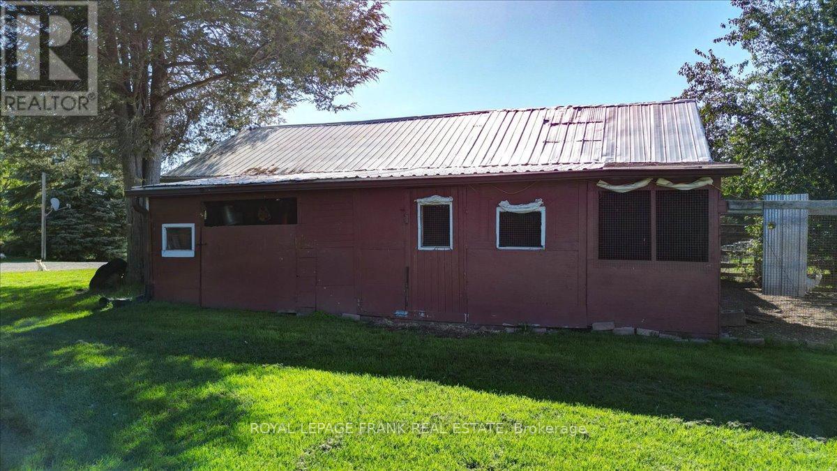 2374 Indian River Line, Otonabee-South Monaghan, Ontario  K0L 2B0 - Photo 29 - X12902510