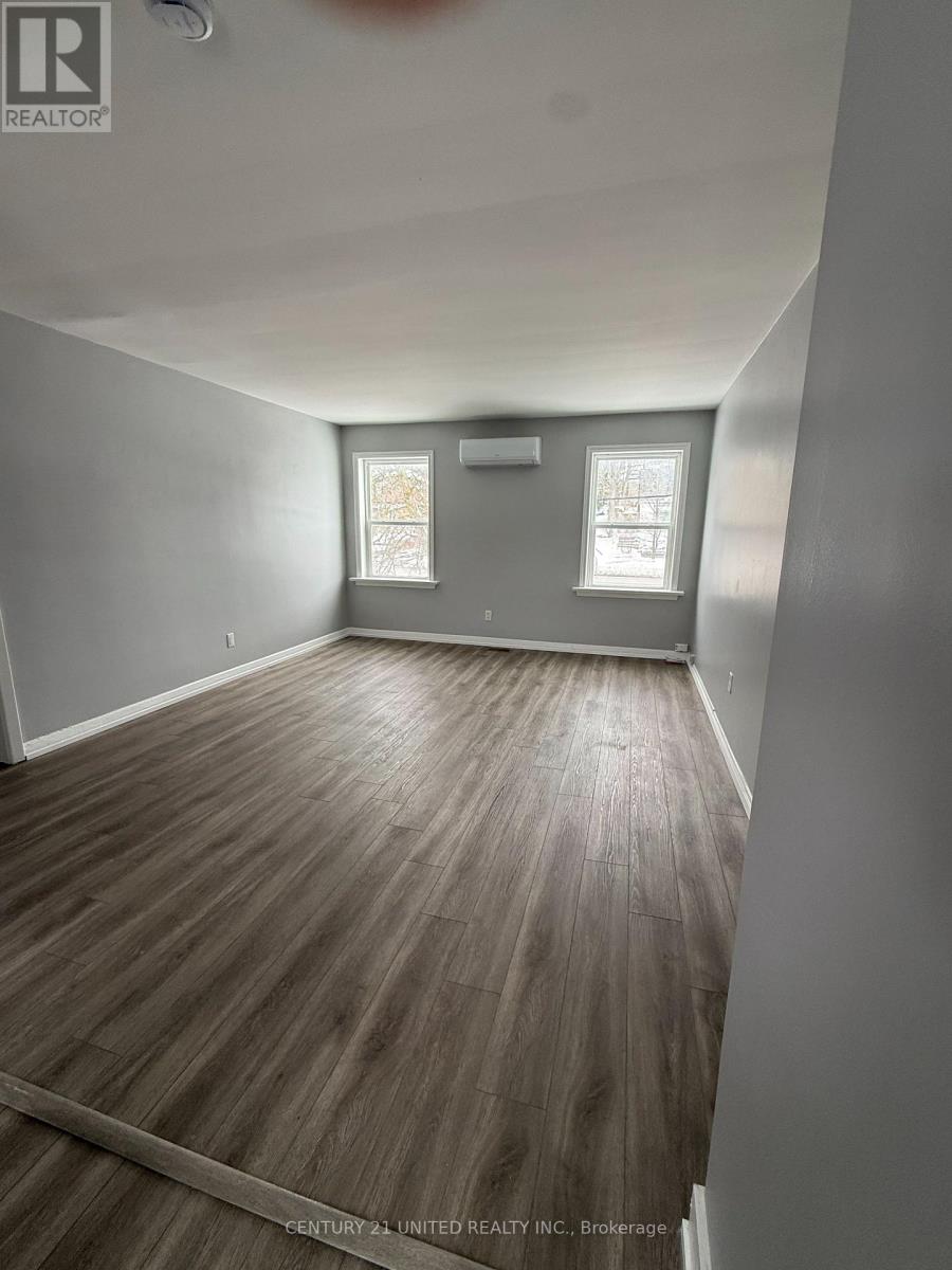 B - 1253 Clonsilla Avenue, Peterborough, Ontario  K9J 5Z1 - Photo 8 - X12902592