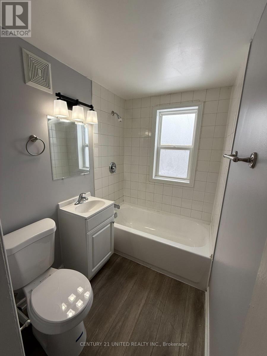 B - 1253 Clonsilla Avenue, Peterborough, Ontario  K9J 5Z1 - Photo 9 - X12902592