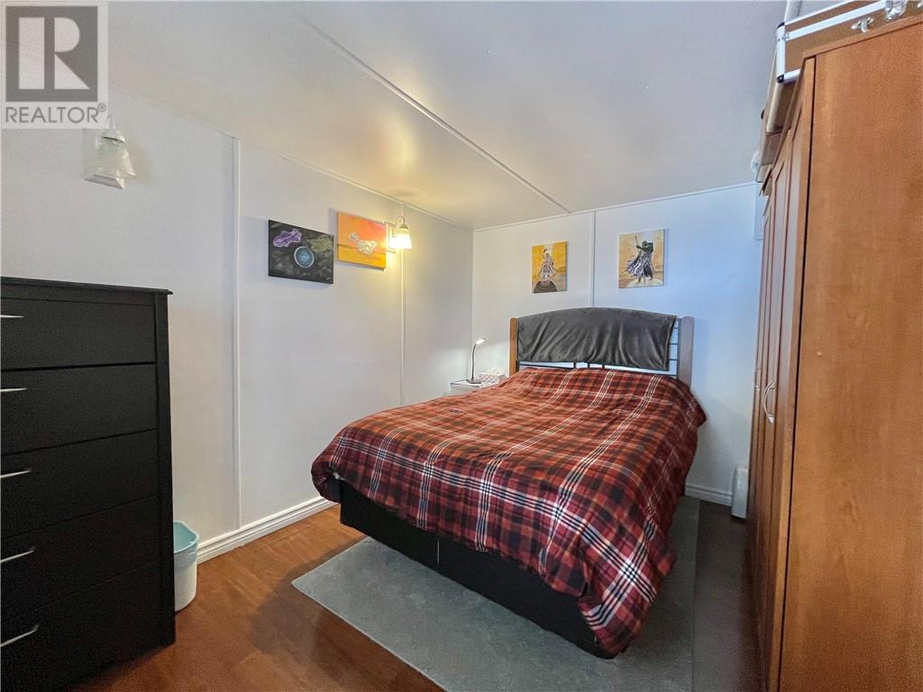 36 Beverly Street, Wahnapitae, Ontario  P0M 3C0 - Photo 19 - 2126852