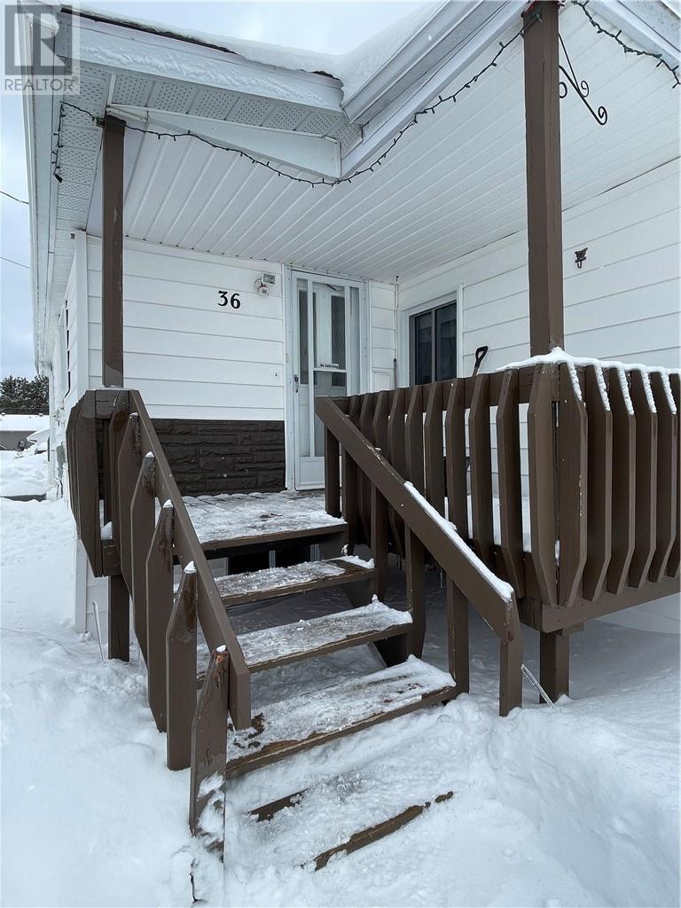36 Beverly Street, Wahnapitae, Ontario  P0M 3C0 - Photo 3 - 2126852