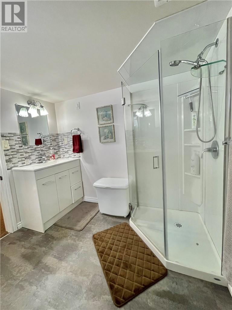 36 Beverly Street, Wahnapitae, Ontario  P0M 3C0 - Photo 32 - 2126852