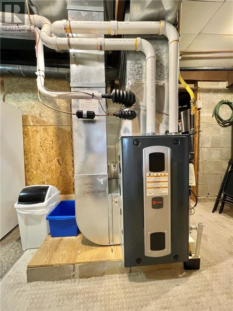 36 Beverly Street, Wahnapitae, Ontario  P0M 3C0 - Photo 38 - 2126852