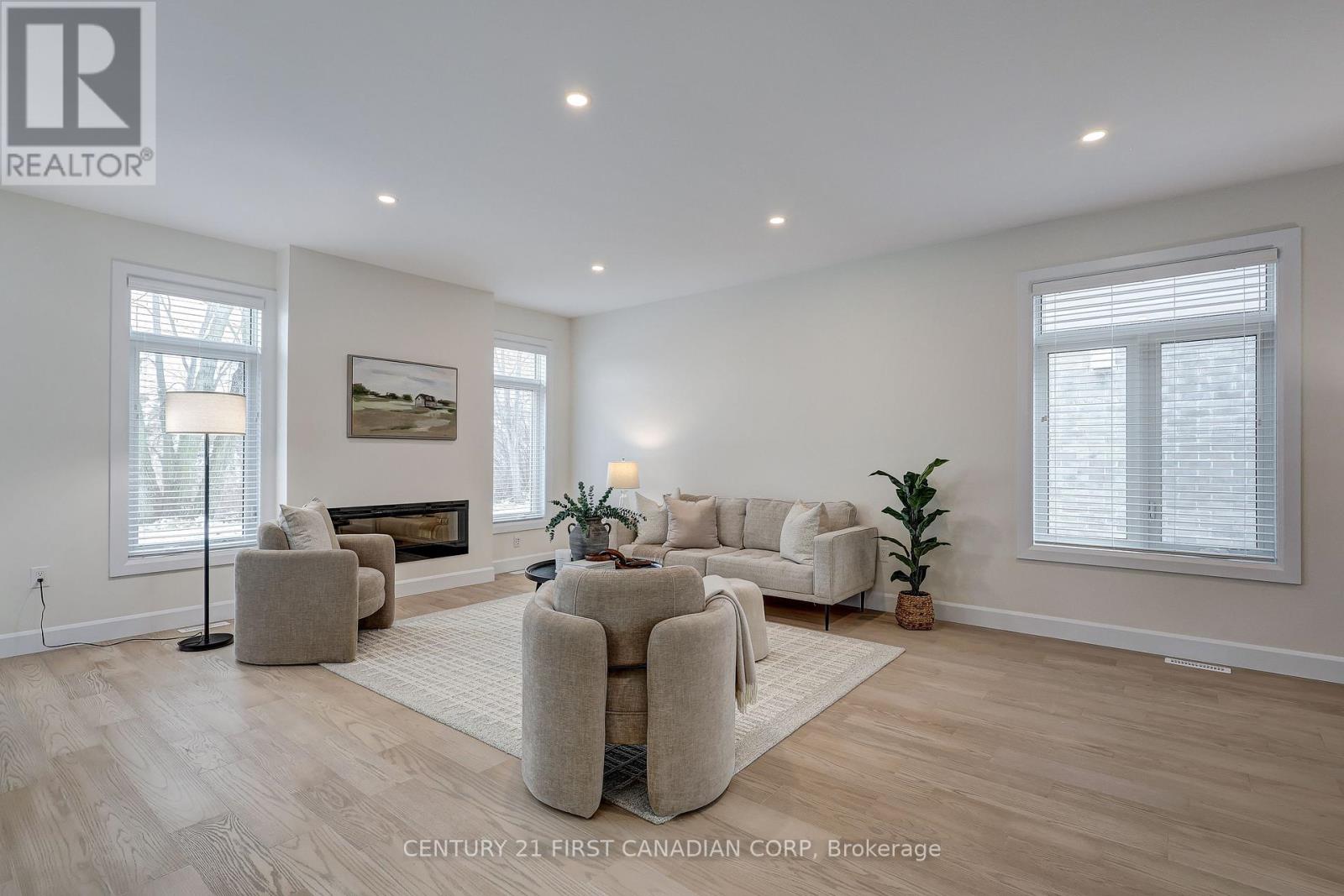 3932 Big Leaf Trail, London South, Ontario  N6P 0K1 - Photo 13 - X12902500