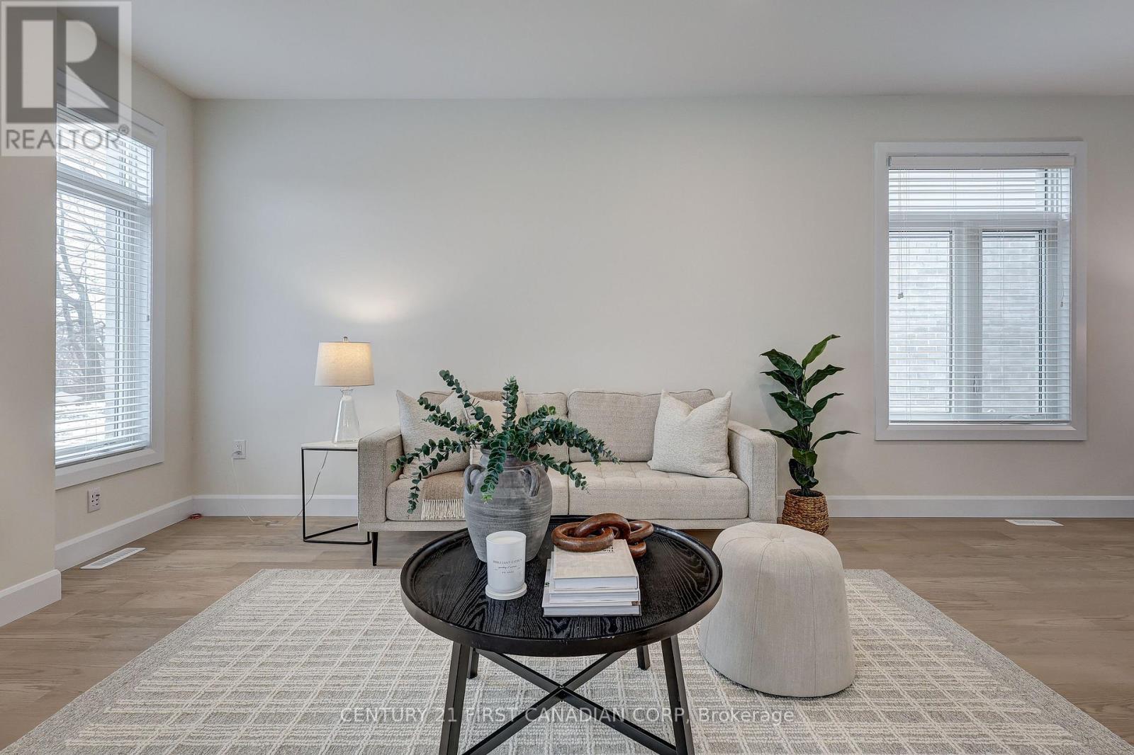 3932 Big Leaf Trail, London South, Ontario  N6P 0K1 - Photo 16 - X12902500