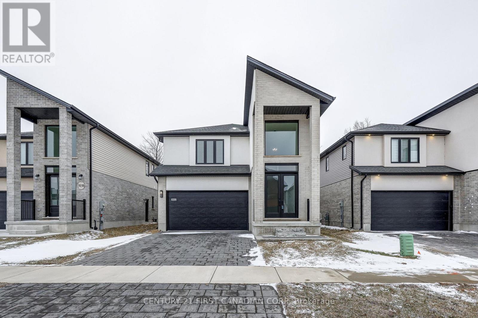 3932 Big Leaf Trail, London South, Ontario  N6P 0K1 - Photo 2 - X12902500