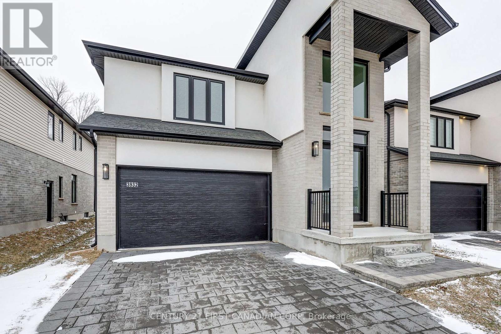 3932 Big Leaf Trail, London South, Ontario  N6P 0K1 - Photo 3 - X12902500