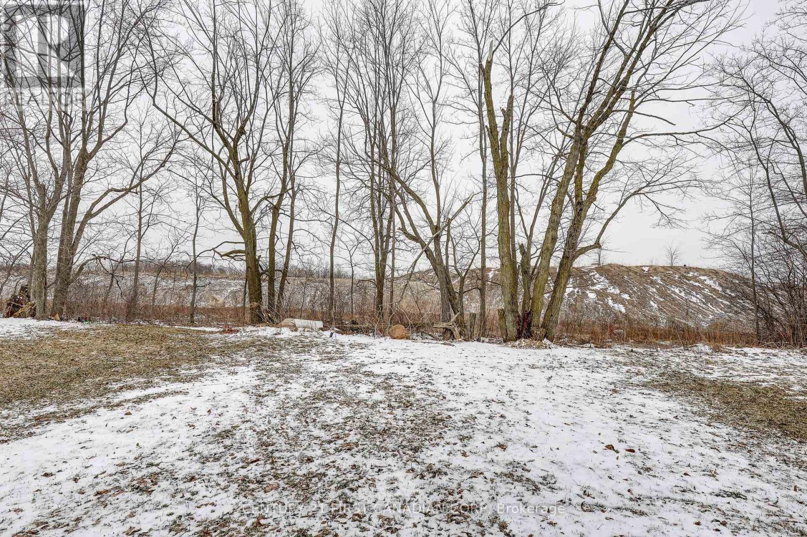 3932 Big Leaf Trail, London South, Ontario  N6P 0K1 - Photo 46 - X12902500