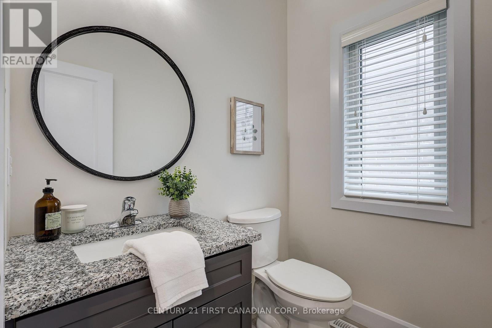 3932 Big Leaf Trail, London South, Ontario  N6P 0K1 - Photo 9 - X12902500