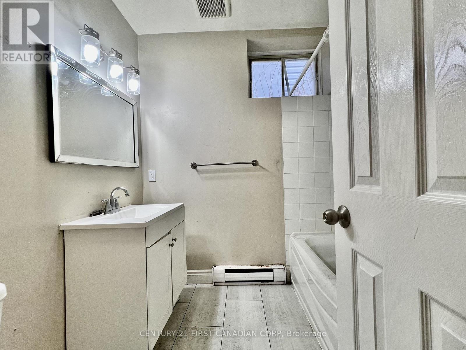 353 Oxford Street E, London East, Ontario  N6A 1V6 - Photo 21 - X12902502