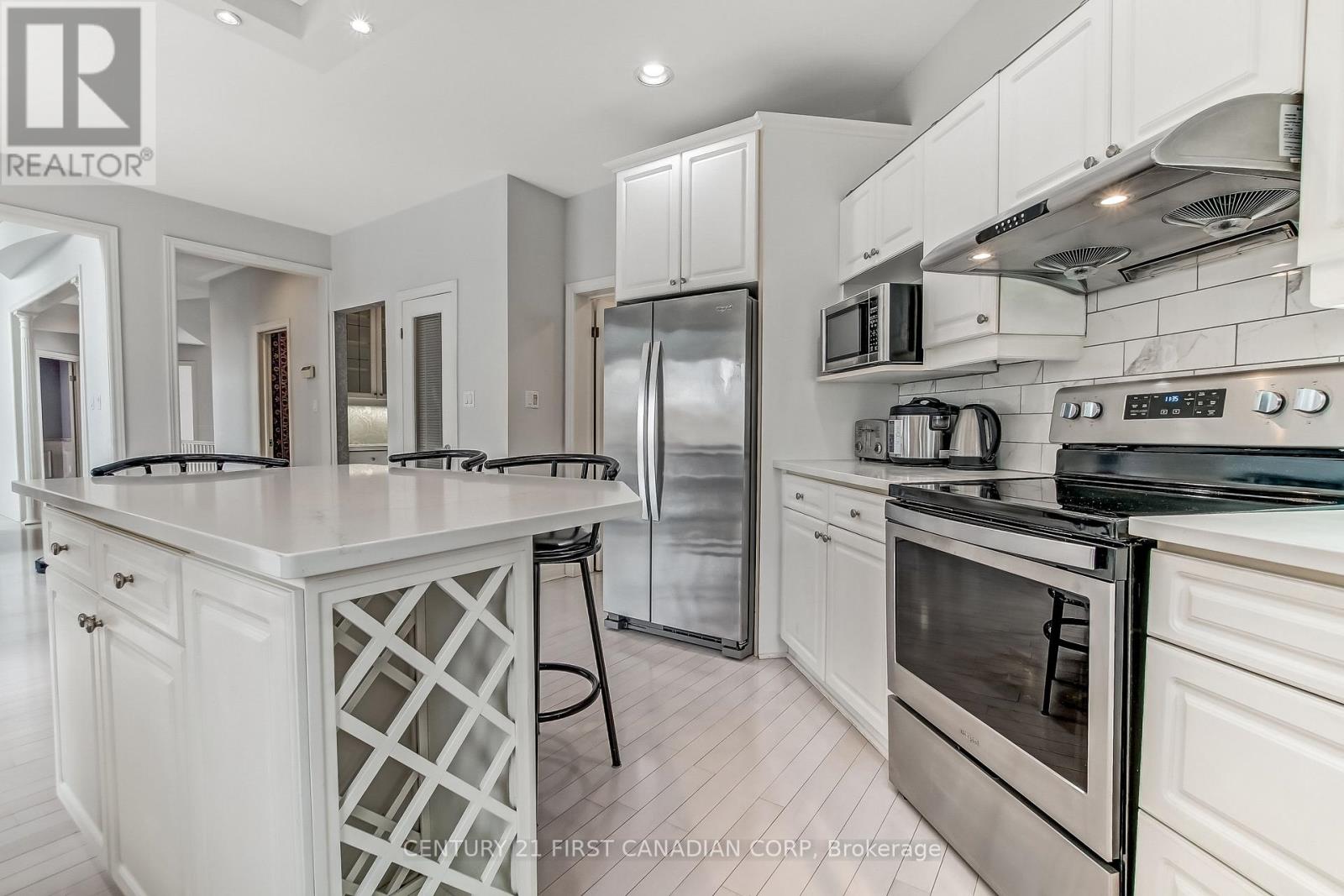 442 Ambleside Drive, London North, Ontario  N6G 4X9 - Photo 14 - X12902550