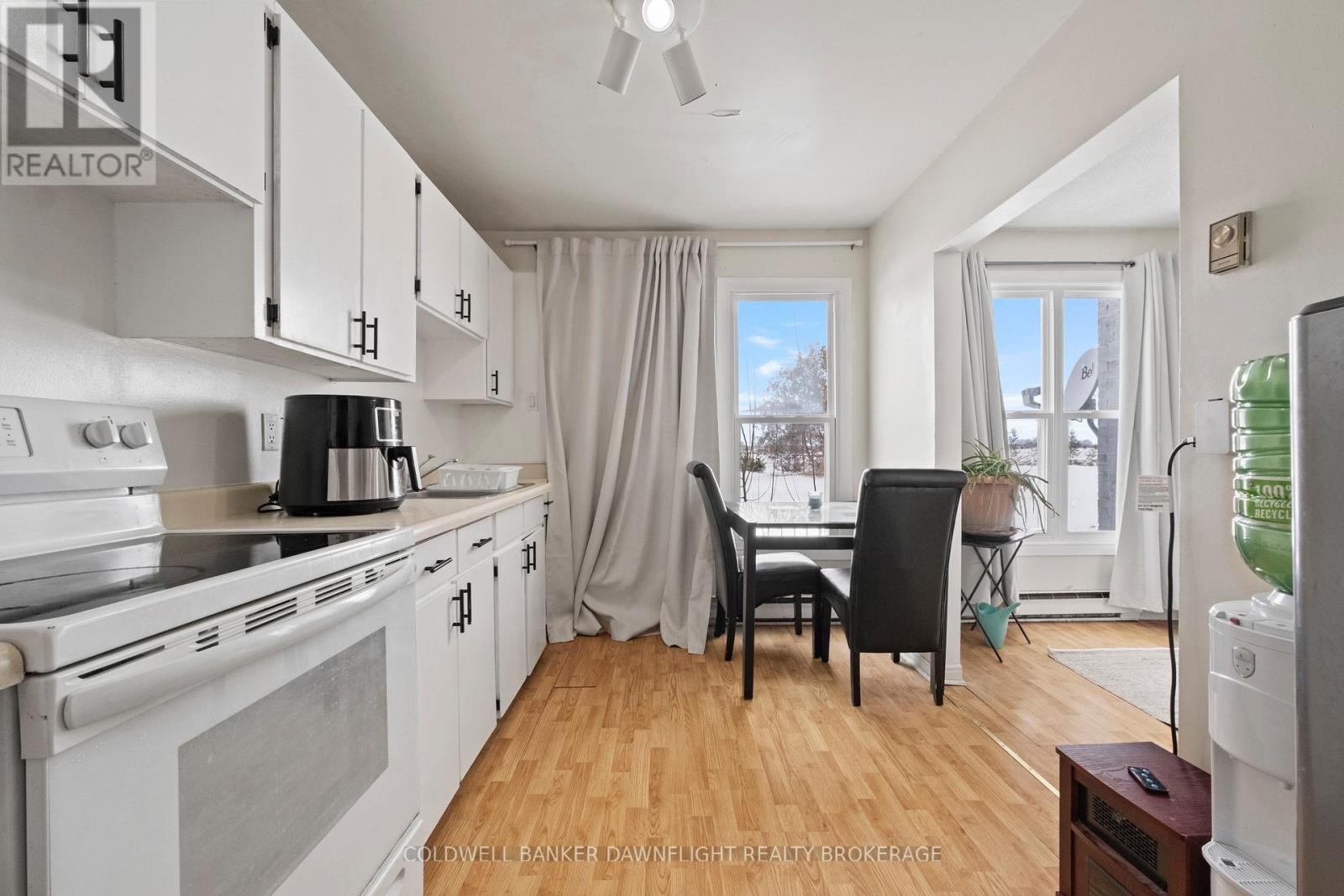 18 - 18 St Charles Place, Central Huron, Ontario  N0M 1L0 - Photo 11 - X12902626