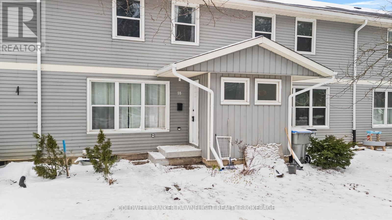 18 - 18 St Charles Place, Central Huron, Ontario  N0M 1L0 - Photo 2 - X12902626