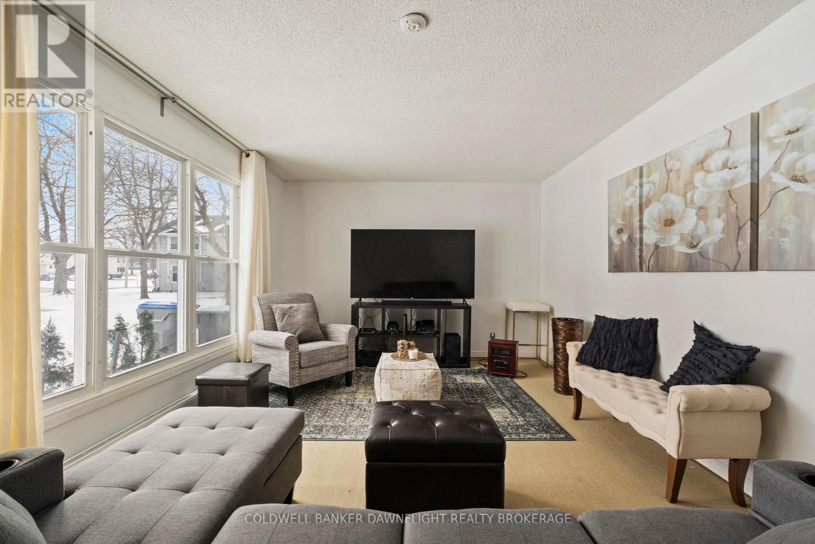 18 - 18 St Charles Place, Central Huron, Ontario  N0M 1L0 - Photo 4 - X12902626