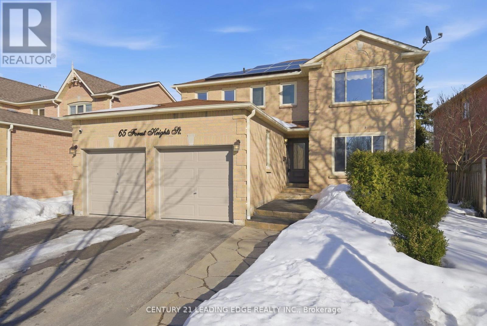 65 Forest Heights Street, Whitby, Ontario  L1R 1X4 - Photo 2 - E12902588