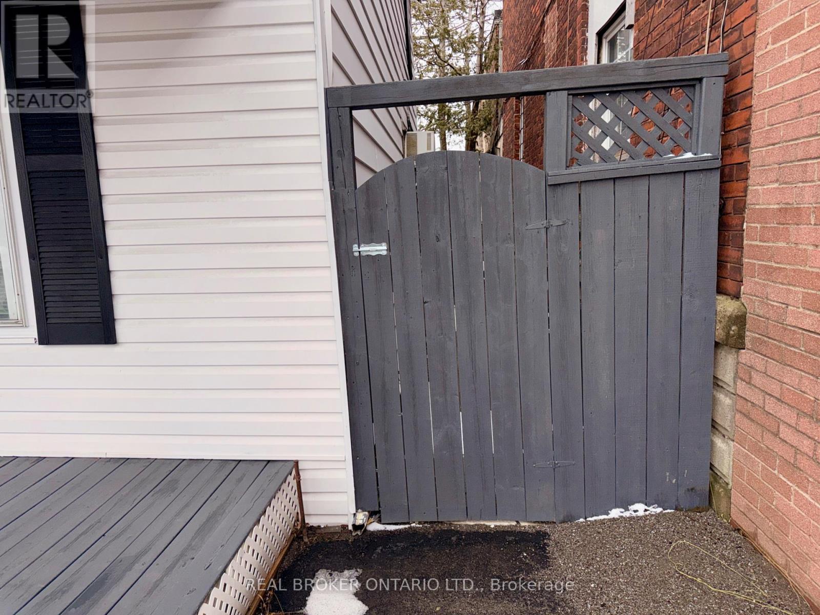 484 East Main Street, Welland, Ontario  L3B 3X6 - Photo 36 - X12812776