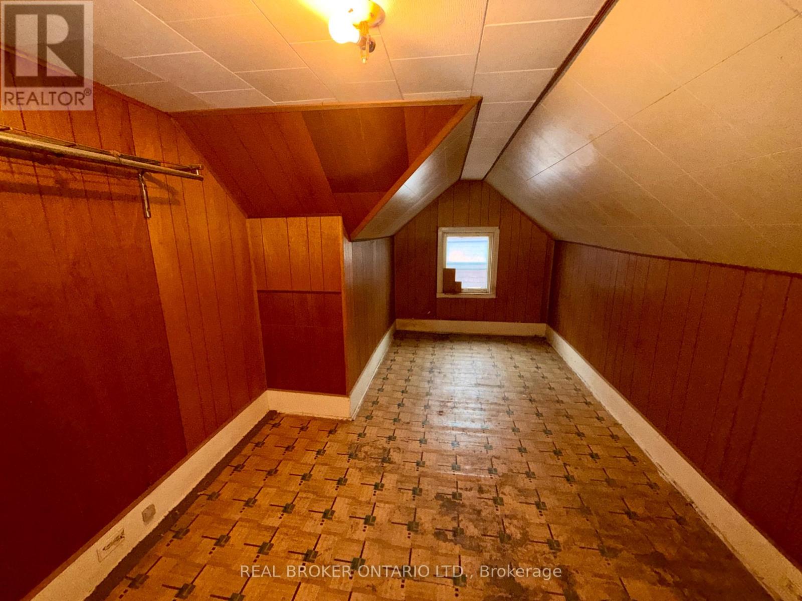 28 Grove Street, Welland, Ontario L3B 4B4 - Photo 19 - X12815898