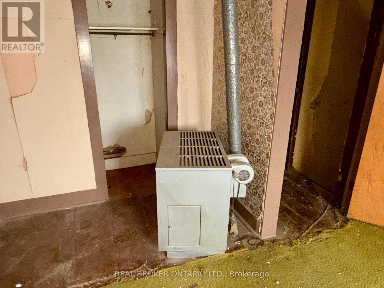 28 Grove Street, Welland, Ontario L3B 4B4 - Photo 30 - X12815898