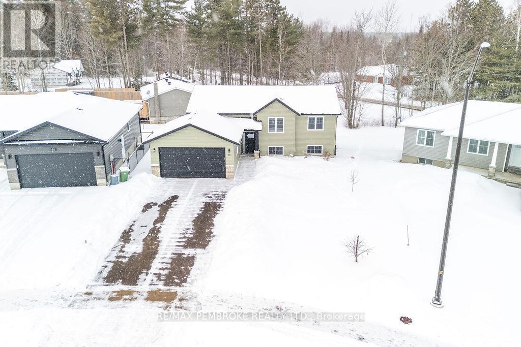 38 Terrance Drive, Petawawa, Ontario  K8H 0H3 - Photo 26 - X12902570