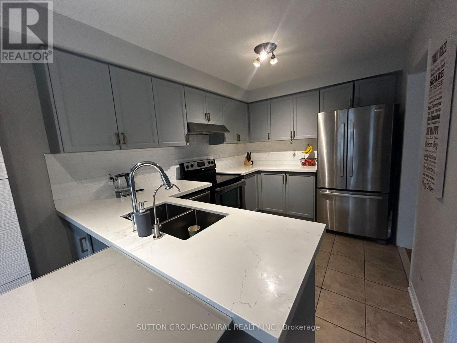 5 Quattro Avenue, Richmond Hill (Jefferson), Ontario  L4E 0S5 - Photo 5 - N12902504