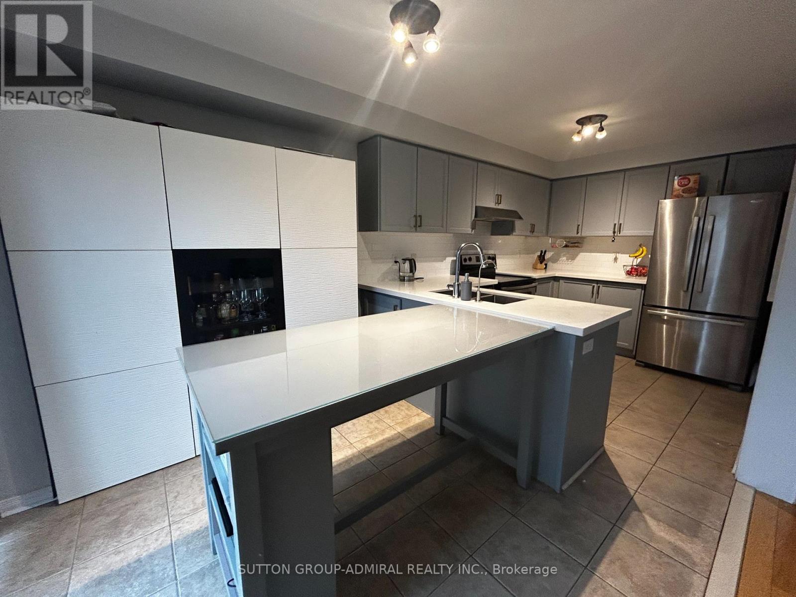 5 Quattro Avenue, Richmond Hill (Jefferson), Ontario  L4E 0S5 - Photo 6 - N12902504