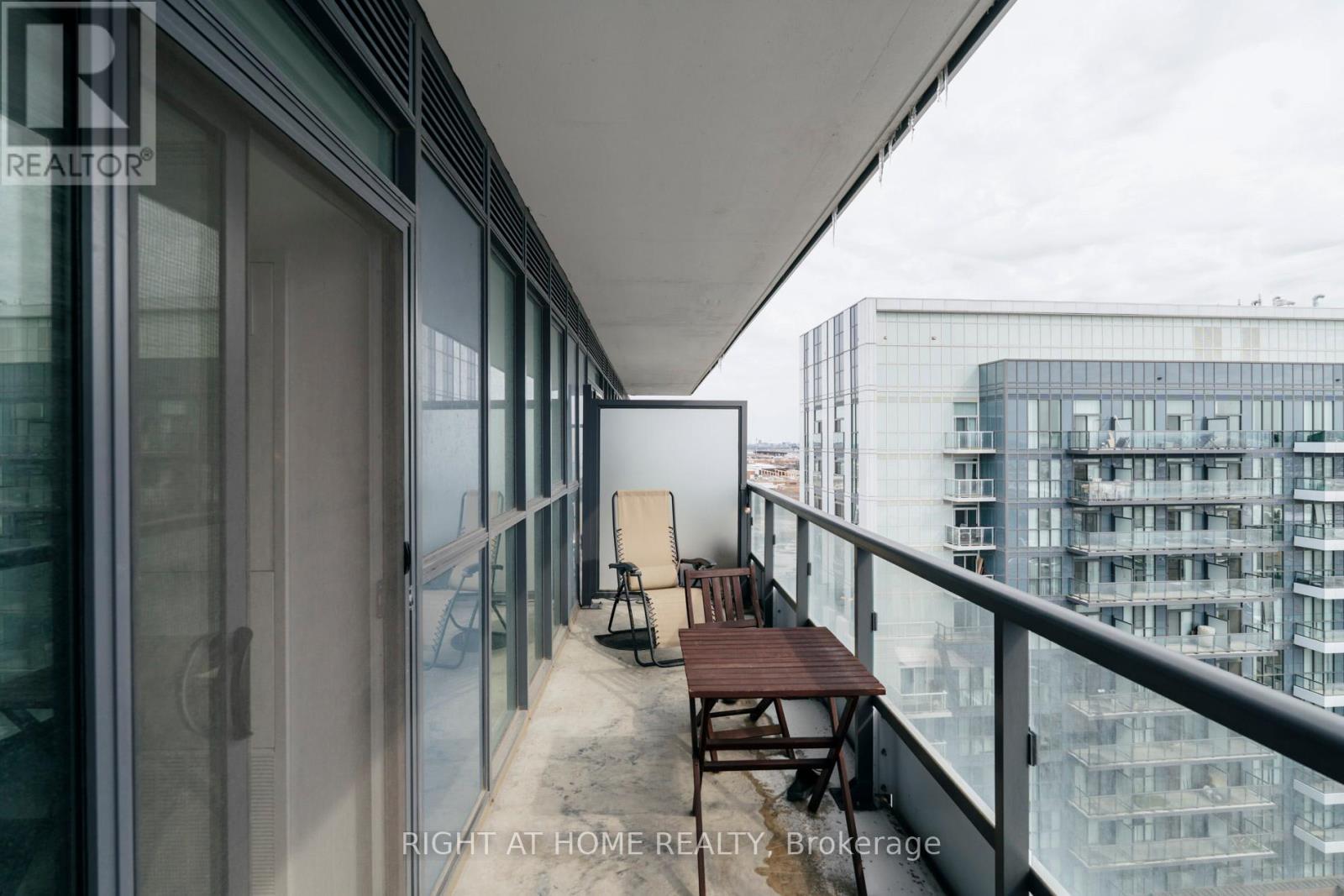 1607 - 38 Honeycrisp Crescent, Vaughan, Ontario L4K 0M8 - Photo 20 - N12902508