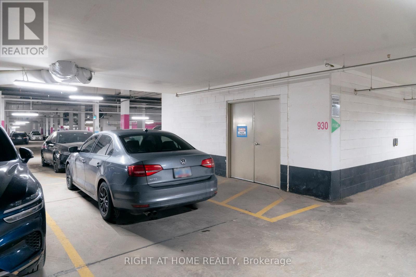 1607 - 38 Honeycrisp Crescent, Vaughan, Ontario L4K 0M8 - Photo 27 - N12902508