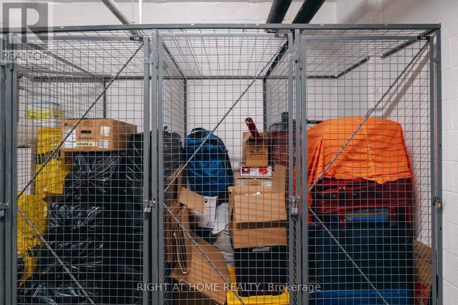 1607 - 38 Honeycrisp Crescent, Vaughan, Ontario L4K 0M8 - Photo 28 - N12902508