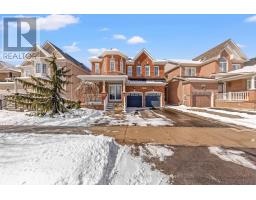 170 WEST LAWN CRESCENT, Whitchurch-Stouffville, Ontario