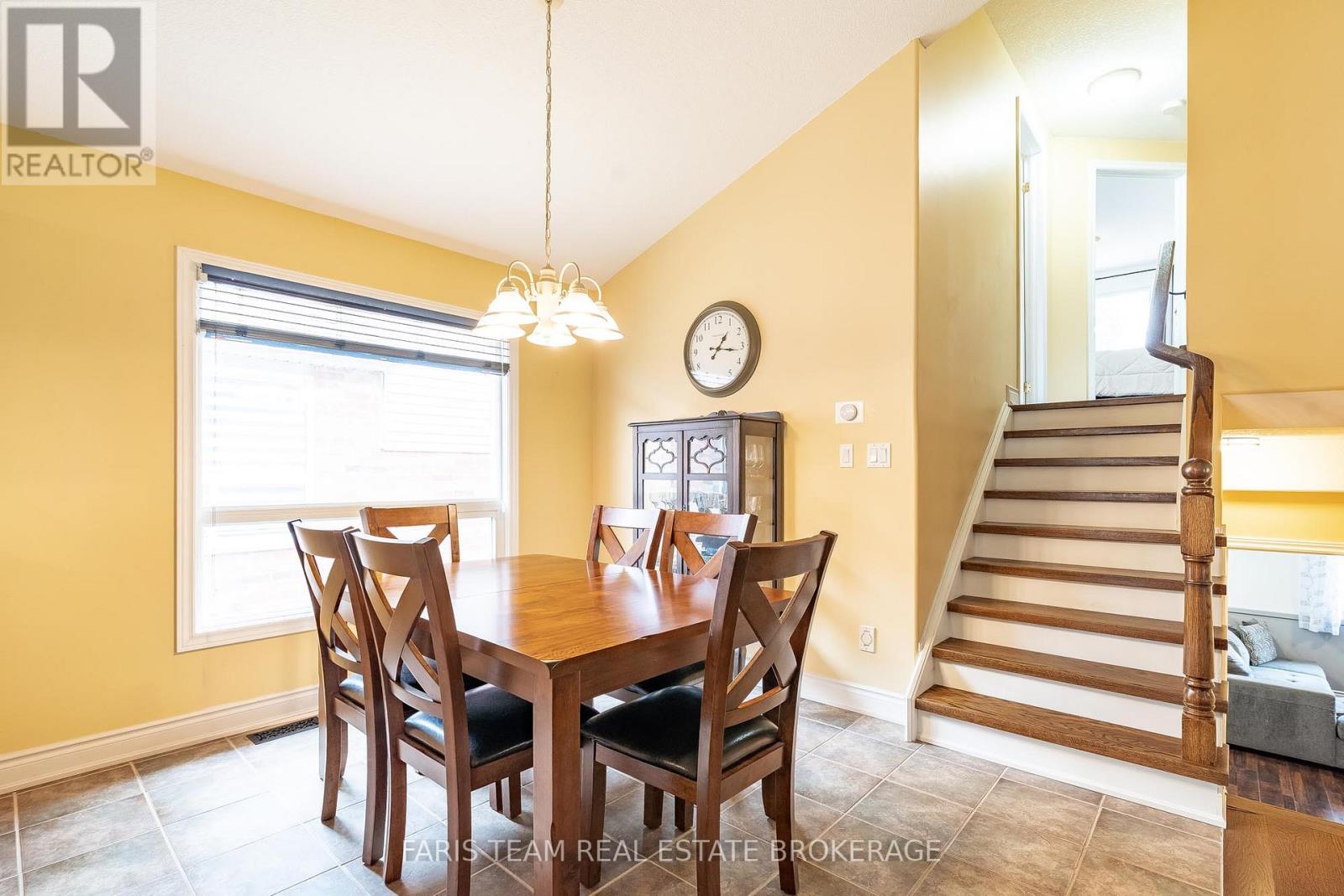 41 Wallace Street, New Tecumseth, Ontario  L9R 2G5 - Photo 12 - N12902556