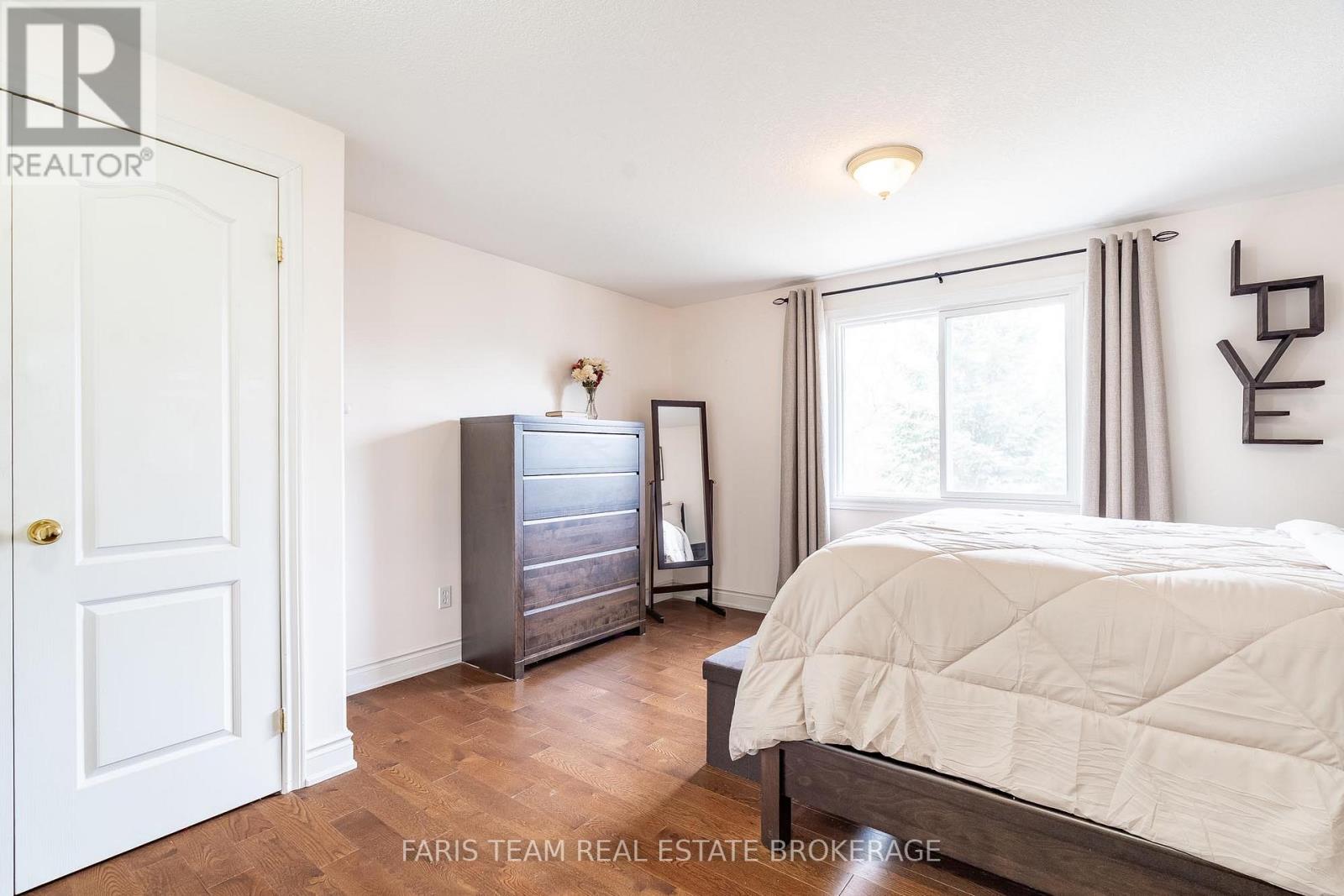 41 Wallace Street, New Tecumseth, Ontario  L9R 2G5 - Photo 20 - N12902556