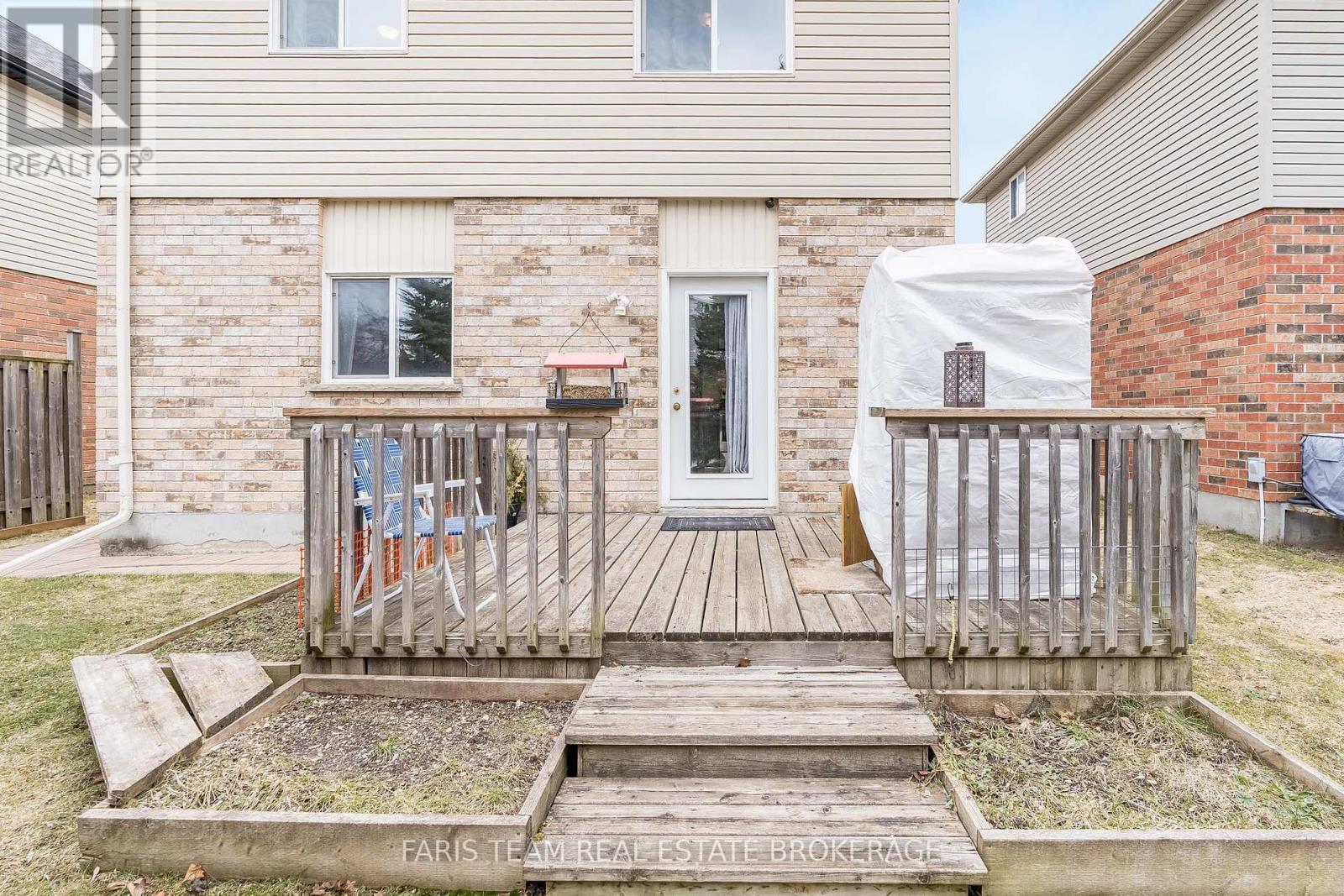 41 Wallace Street, New Tecumseth, Ontario  L9R 2G5 - Photo 35 - N12902556