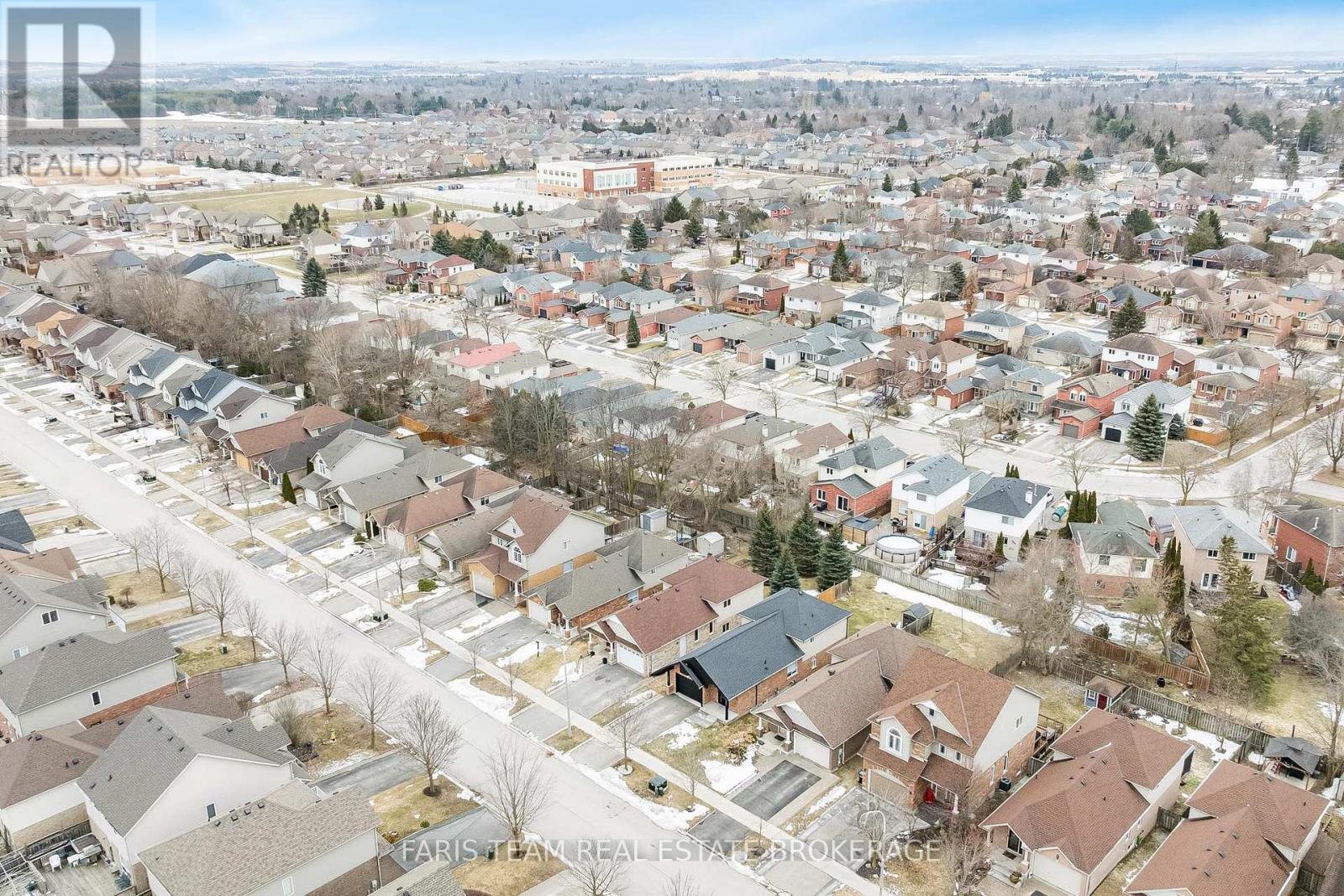 41 Wallace Street, New Tecumseth, Ontario  L9R 2G5 - Photo 43 - N12902556