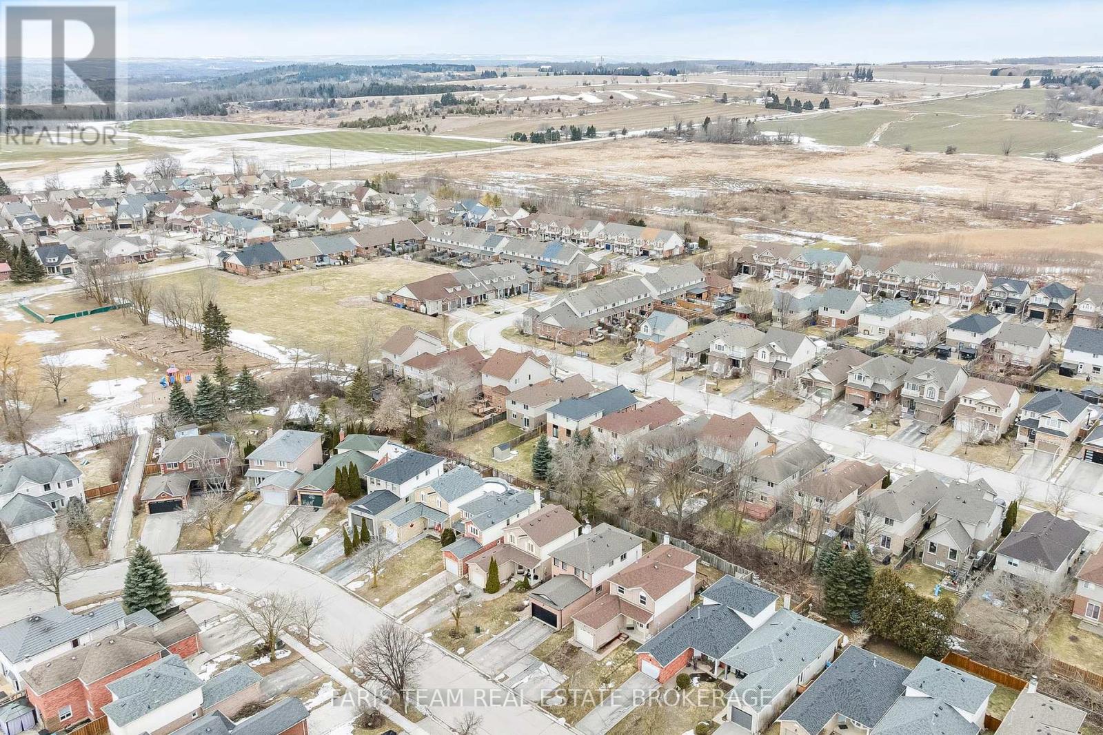 41 Wallace Street, New Tecumseth, Ontario  L9R 2G5 - Photo 44 - N12902556